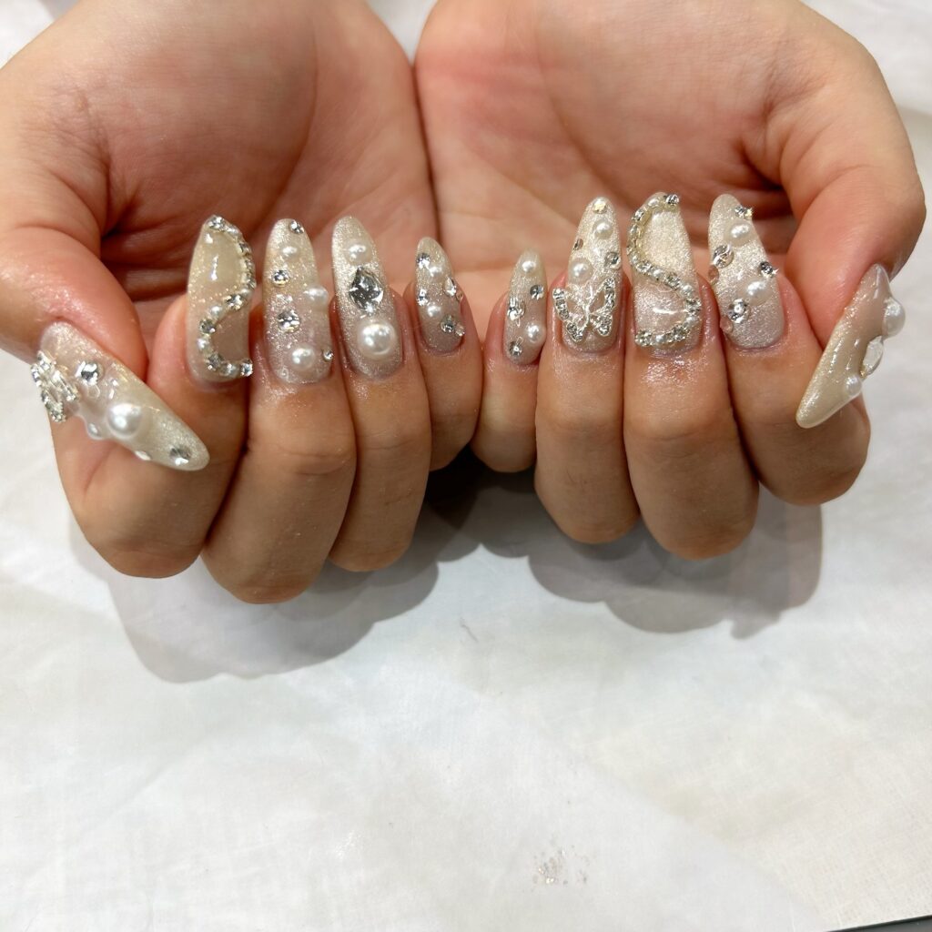 ロング×マグネットnail🌈 【7LOOKS COCO 中野】